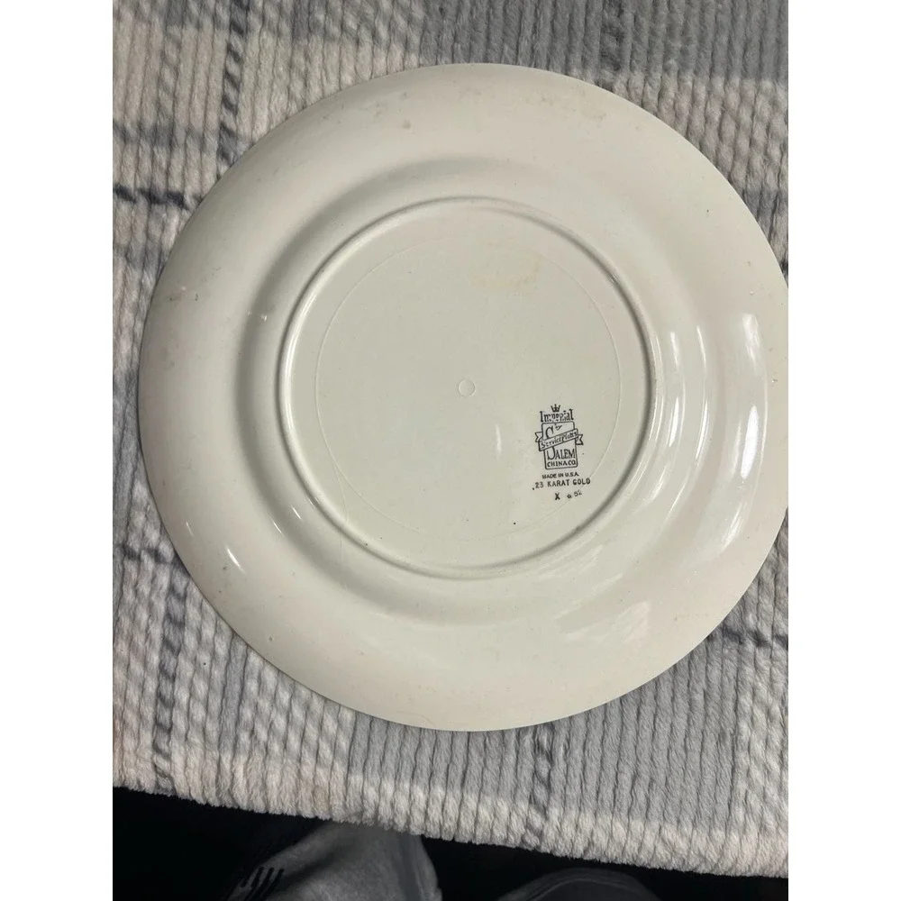 Vintage Imperial of Mary Decorative Plate with 23 Karat Gold Trim
